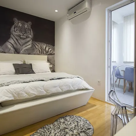 Leo Marin Apartment